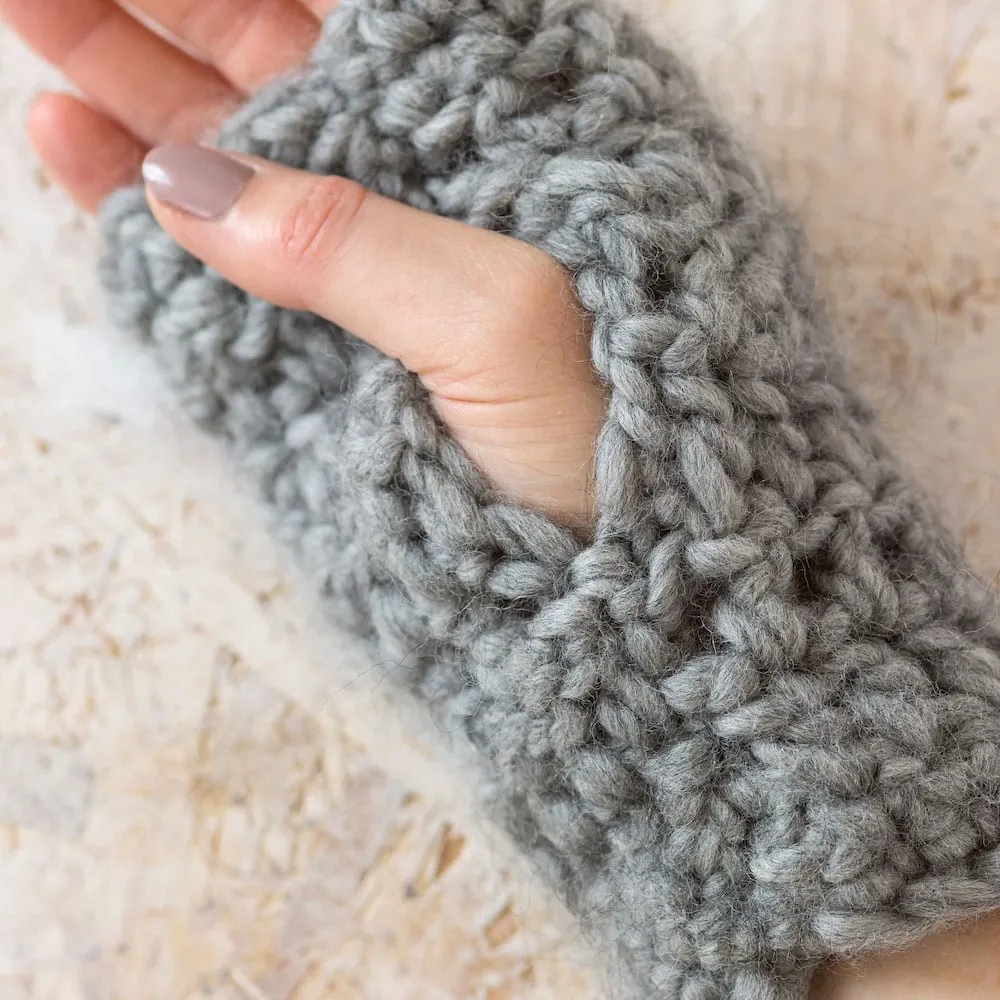 Beanie and Fingerless Gloves Crochet Kit