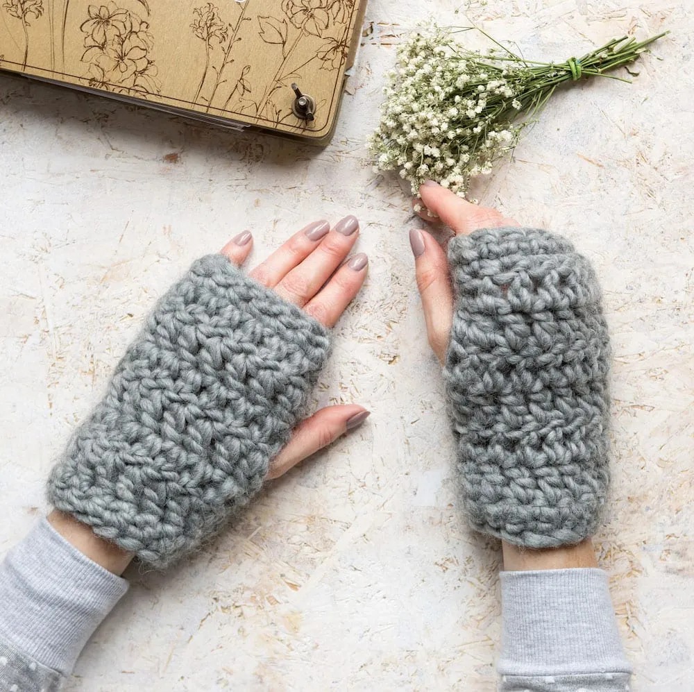 Beanie and Fingerless Gloves Crochet Kit