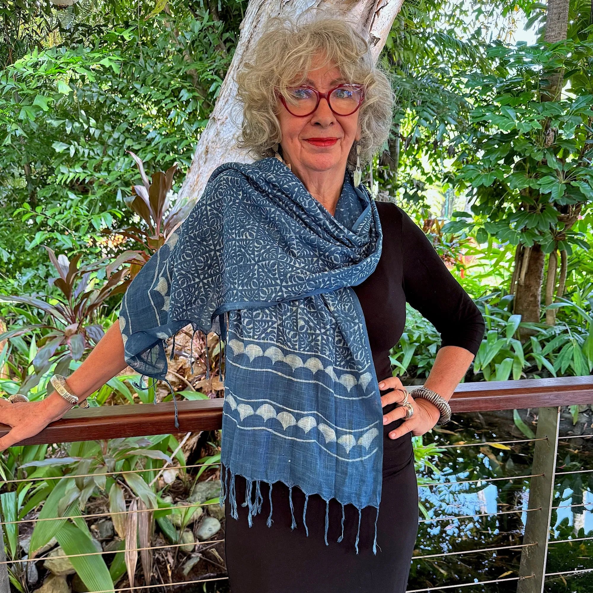 Elegant linen hand loomed indigo scarf with tassels