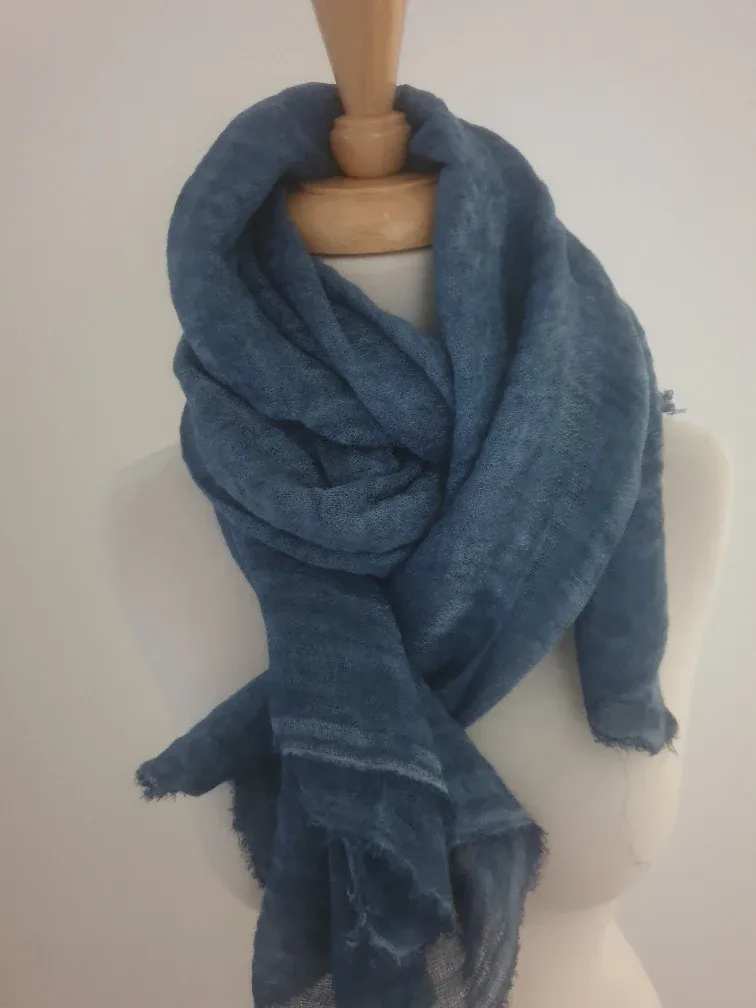 Montaigne Linen Scarf - Denim Blue