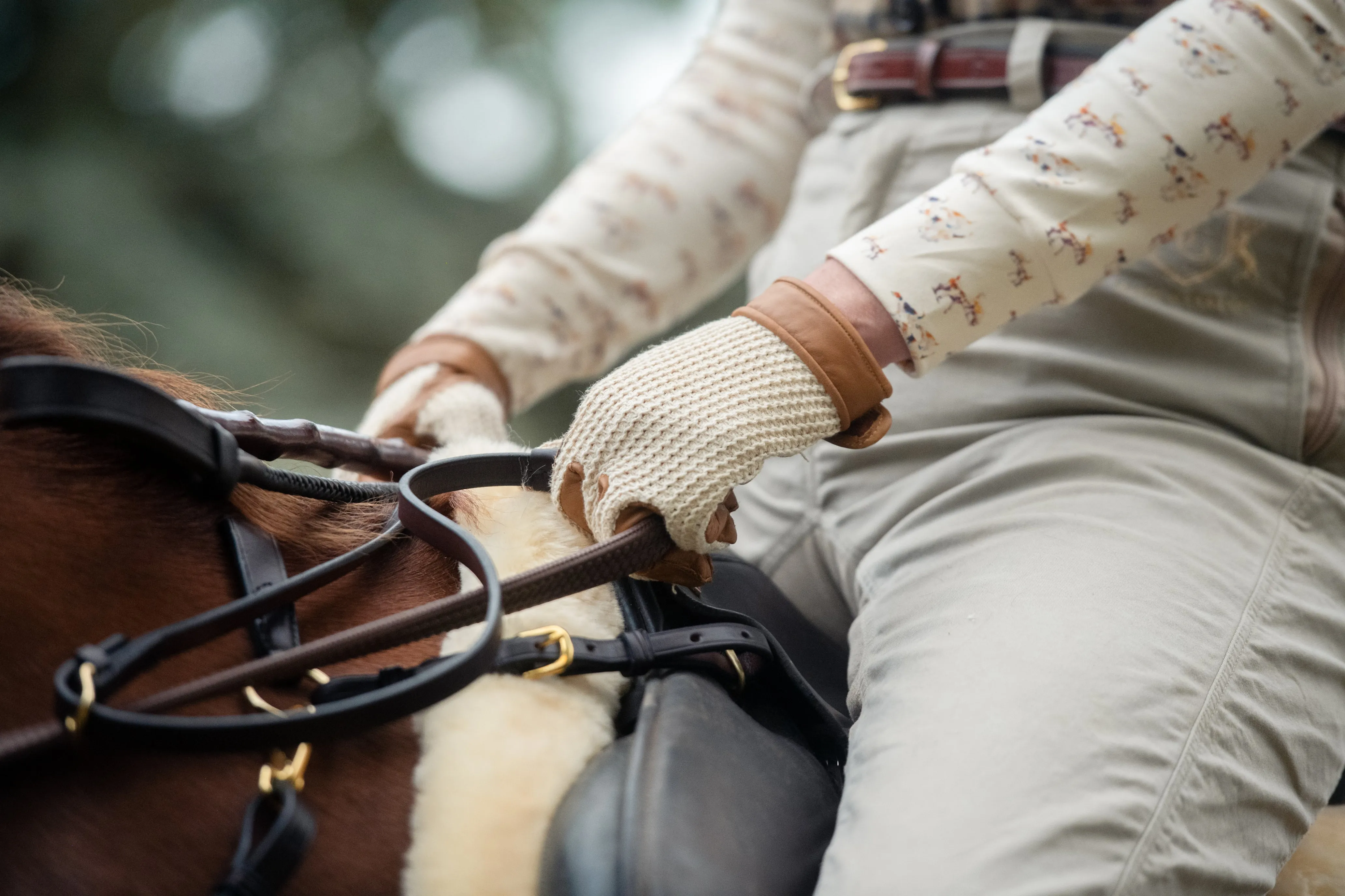 Ovation® Crochet Back Ladies Glove