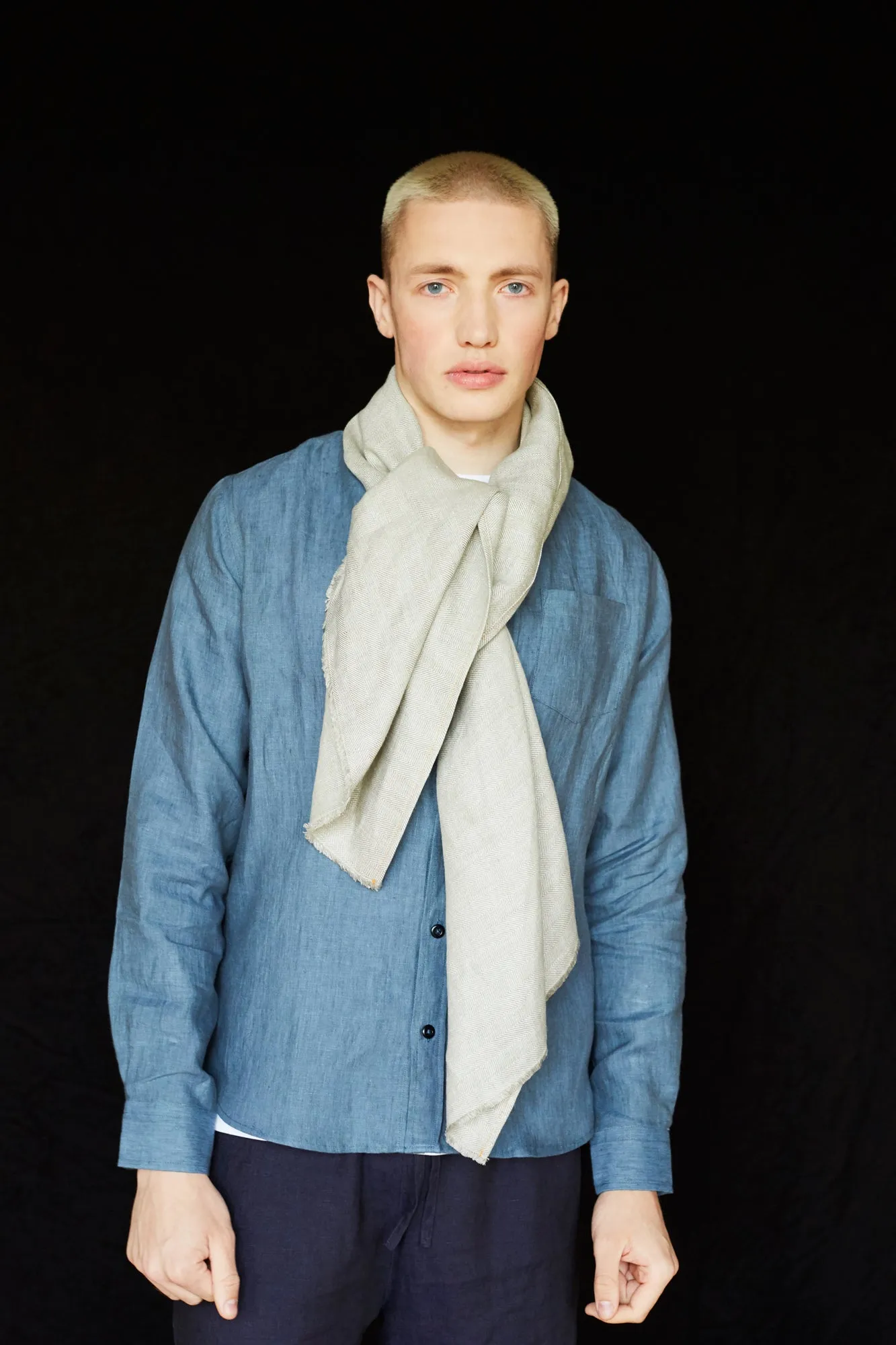 The STABLE Irish Linen Scarf - Dove Grey Great Herringbone