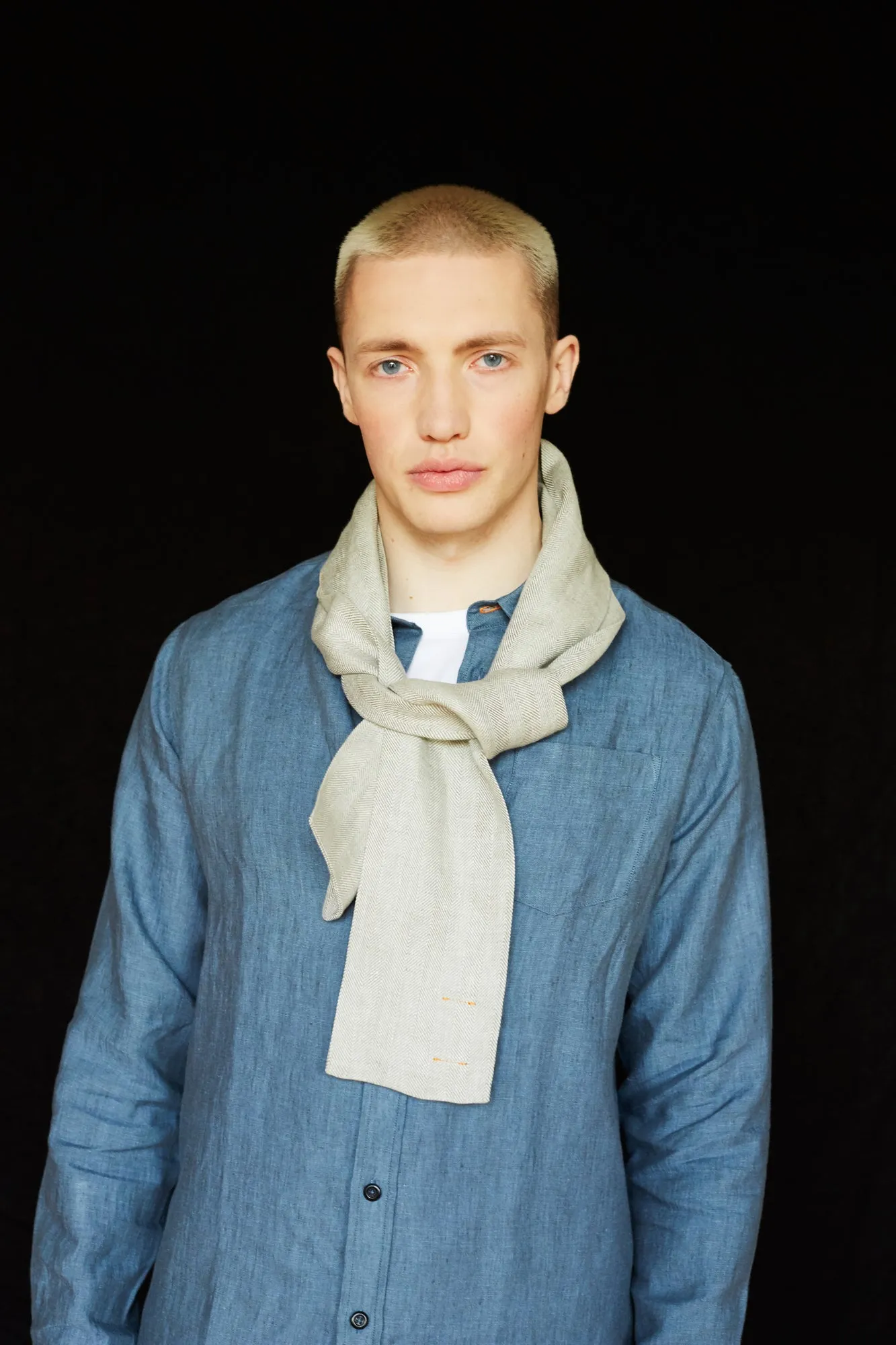 The STABLE Irish Linen Scarf - Dove Grey Great Herringbone