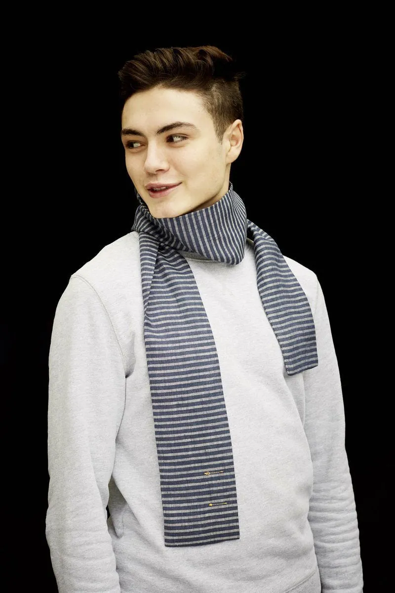 The Stripe Linen Scarf